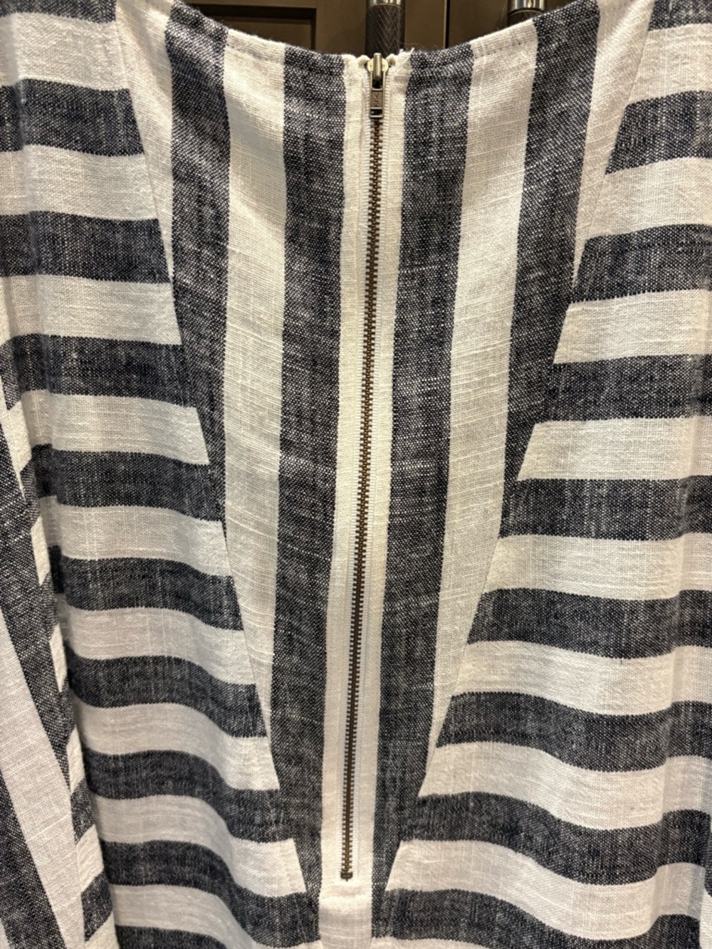 NWT Soft Surroundings Cold Shoulder Black and Cream Stripe Top Tunic, 1X - Picture 8 of 9